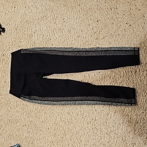 Vuori Leggings - Picture 2 of 6